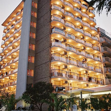 Hotel Yantra 써니비치 외부 사진
