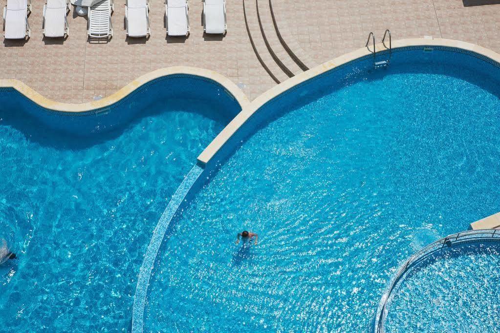 Hotel Yantra 써니비치 외부 사진