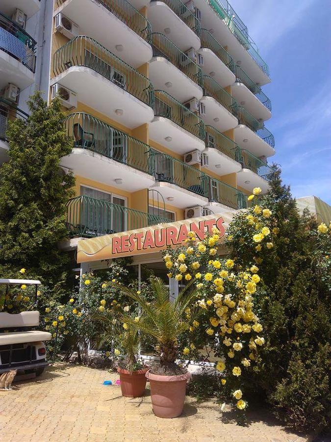 Hotel Yantra 써니비치 외부 사진
