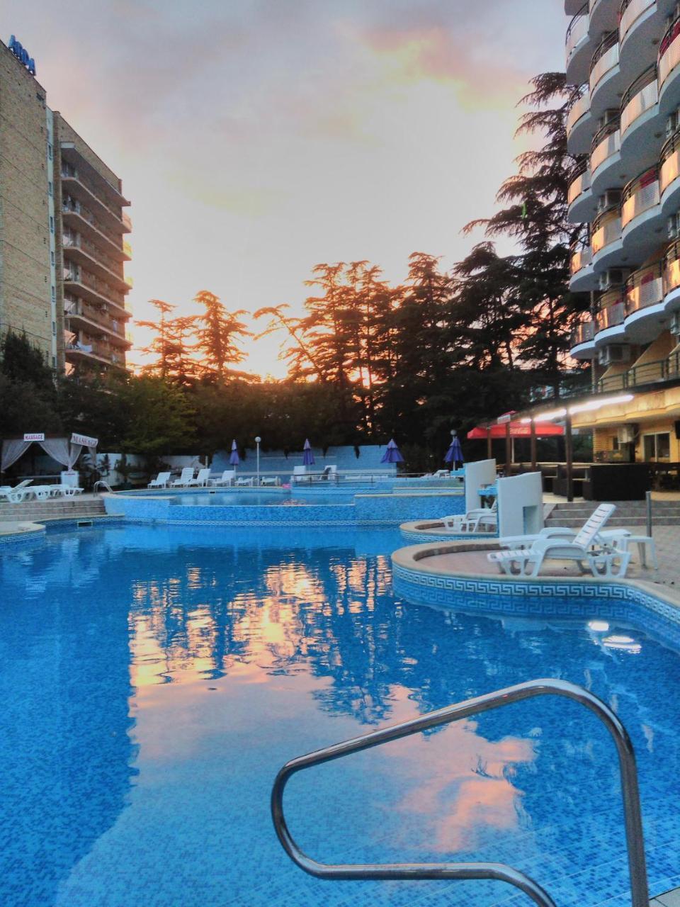 Hotel Yantra 써니비치 외부 사진