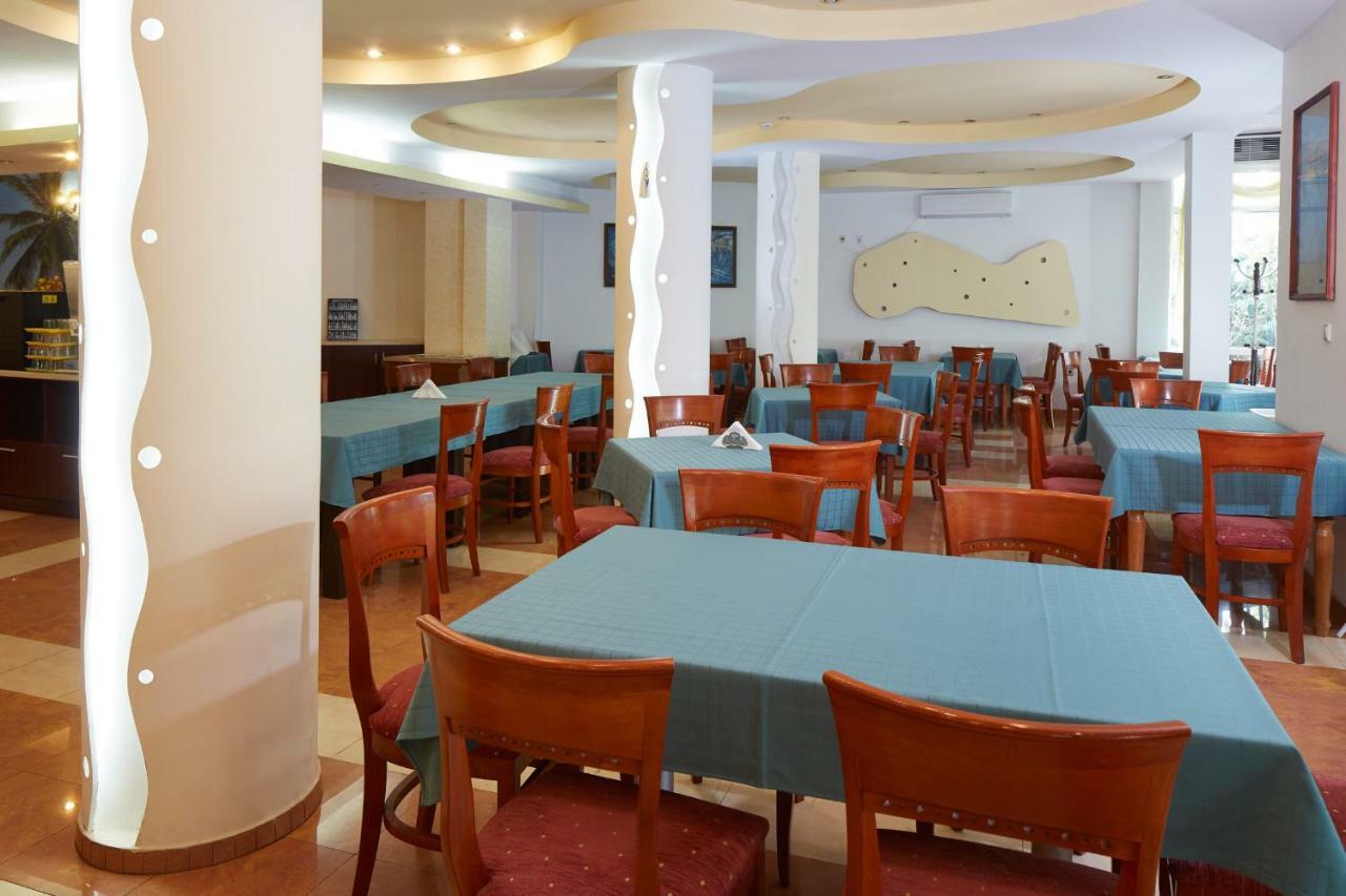 Hotel Yantra 써니비치 외부 사진