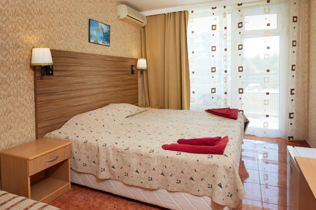 Hotel Yantra 써니비치 외부 사진