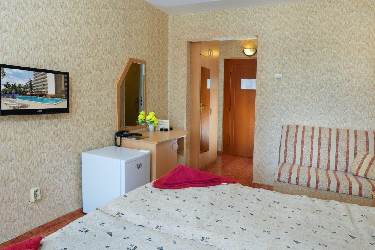 Hotel Yantra 써니비치 외부 사진