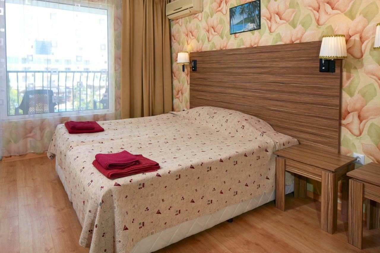 Hotel Yantra 써니비치 외부 사진