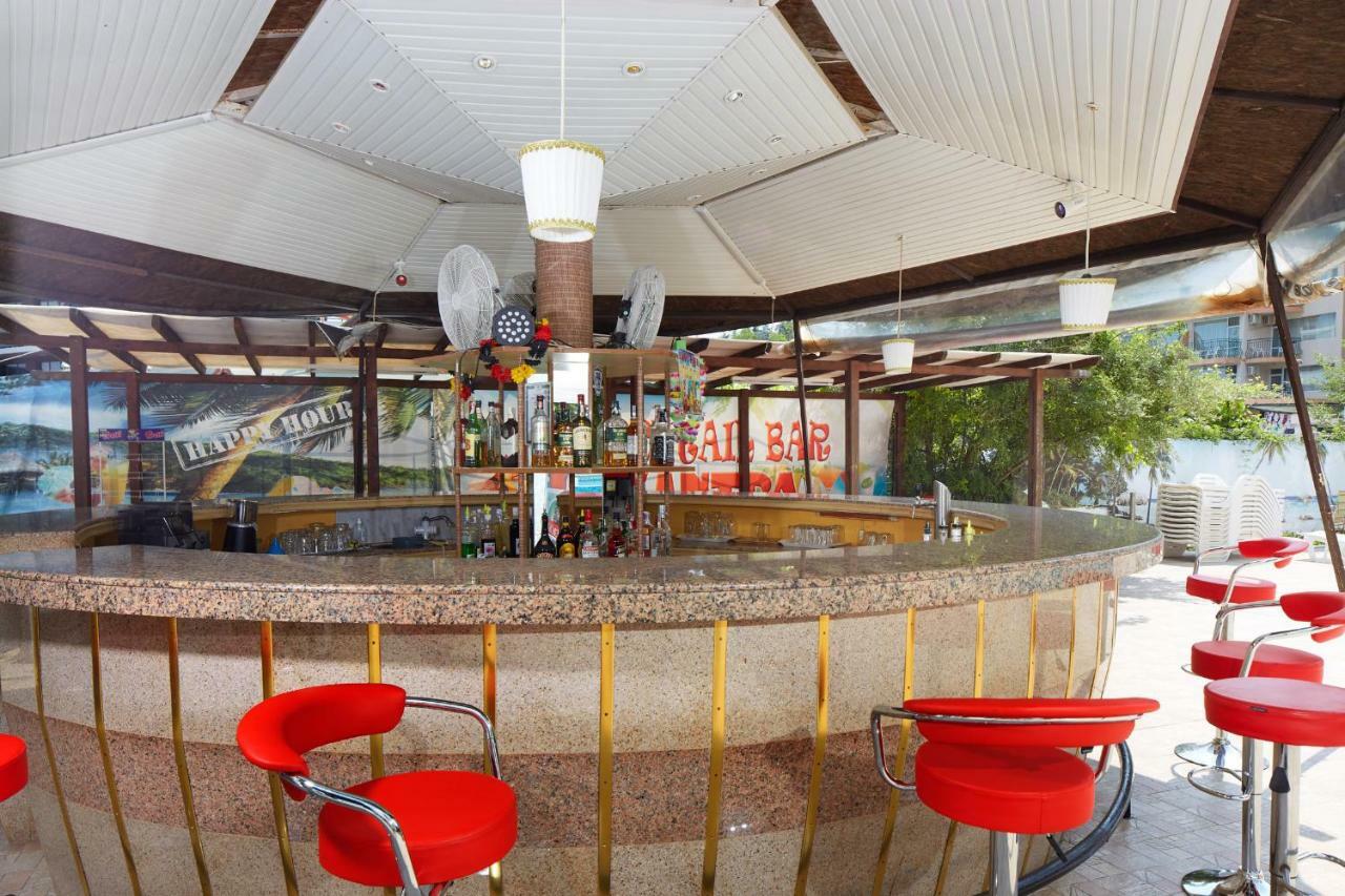 Hotel Yantra 써니비치 외부 사진