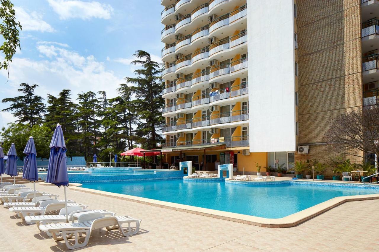 Hotel Yantra 써니비치 외부 사진
