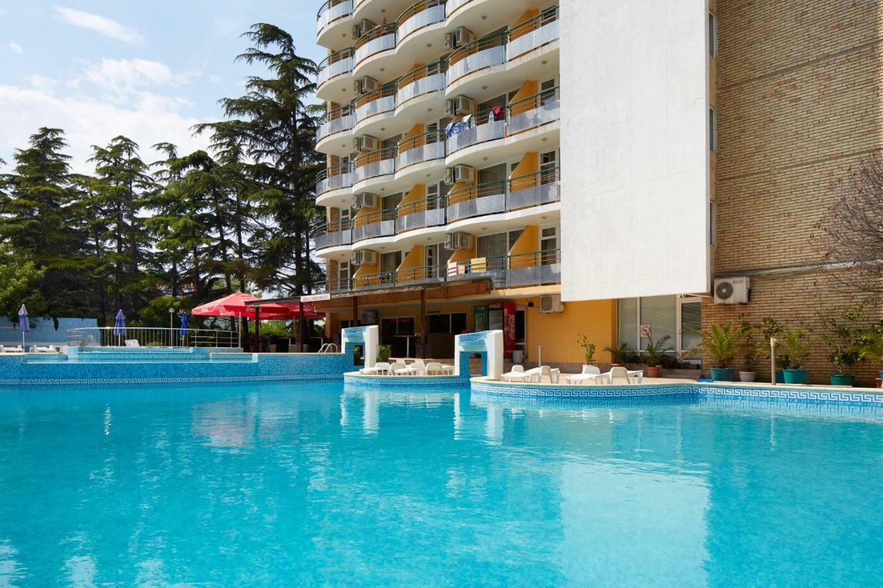 Hotel Yantra 써니비치 외부 사진